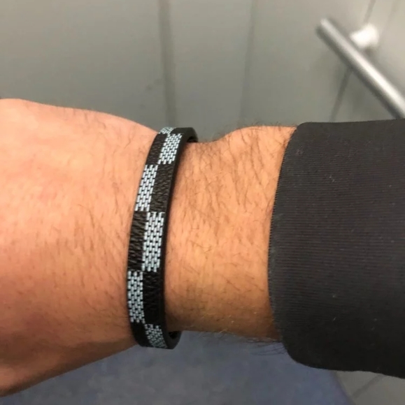 New Faux Leather Checked Bracelet for Men - Picture 6 of 8